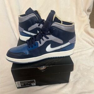 Air Jordan 1 Mid SE Craft- Size 12 Obsidian White/French Blue